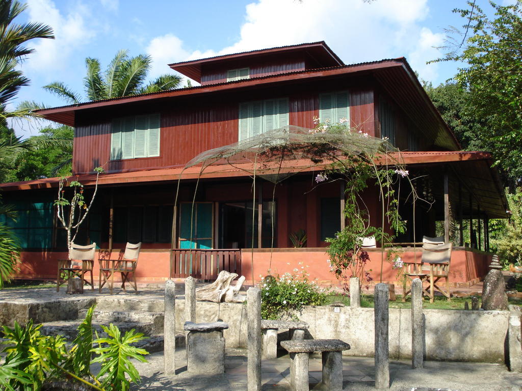 Hotel Veragua River House Sierpe Екстериор снимка